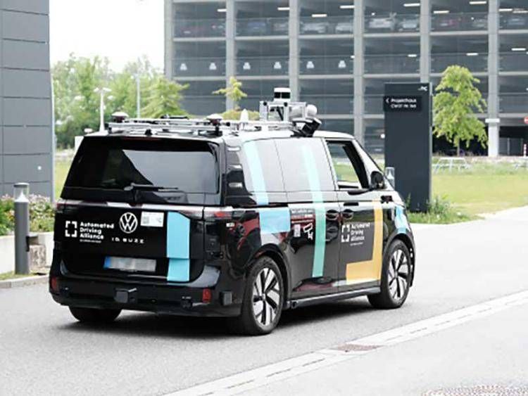 Bosch e CARIAD: l’IA al servizio della guida automatizzata