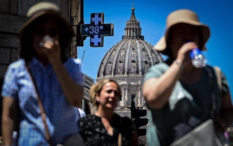 Caldo record a Roma - Afp