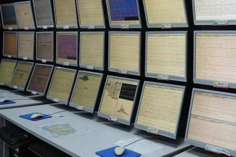 Terremoti, scosse a Reggio Calabria e Salerno