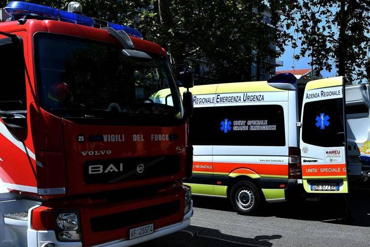 Vigili del fuoco e ambulanza